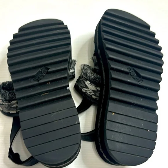 Free People x Teva Ceres Flatform Fringe Stappy Sandal Black boho size 9 - Picture 7 of 10